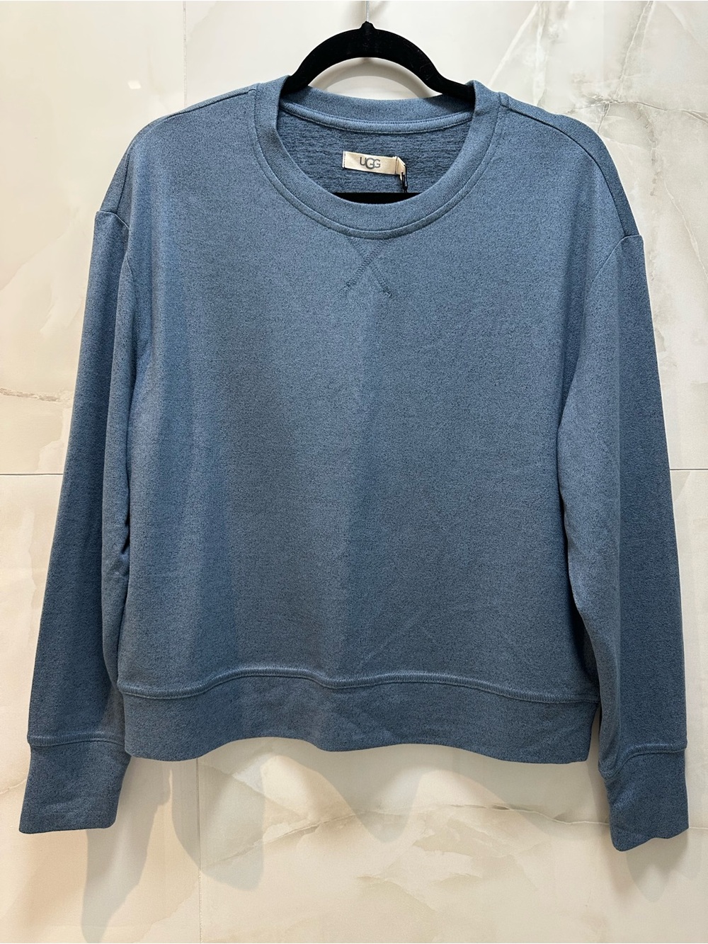 UGG Women’s Gable II Loungewear Top Size Medium in Navy Heather